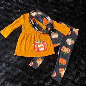 ⚜️2/$20⚜️STRIPED PUMPKIN OUTFIT